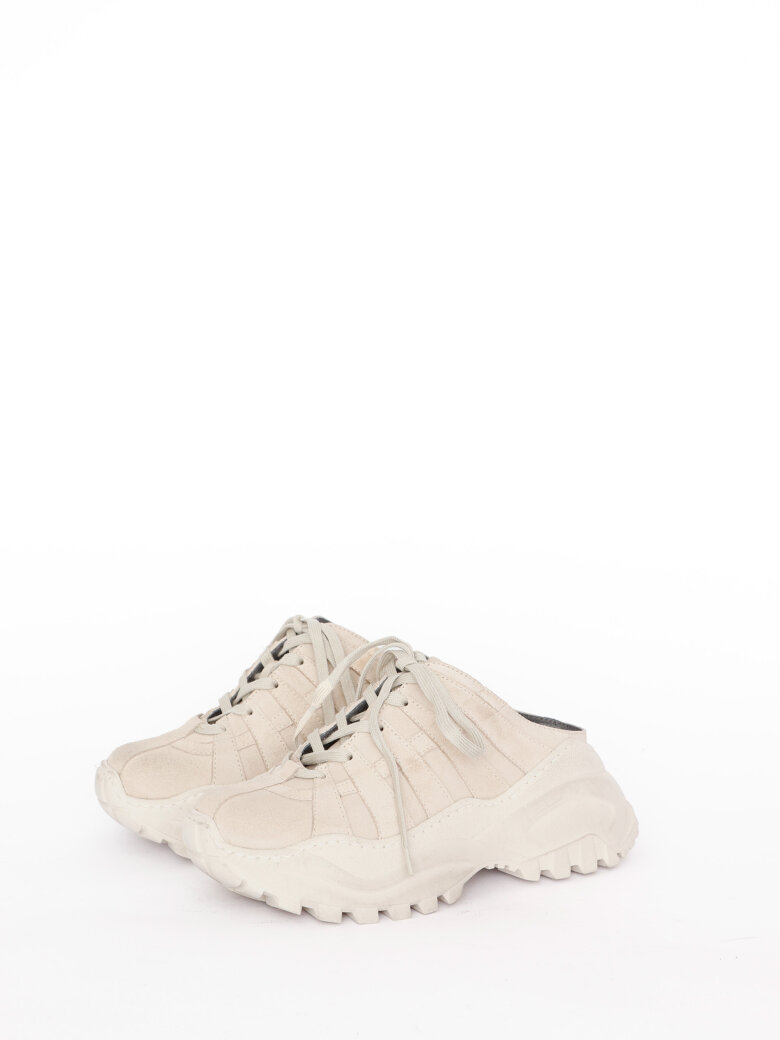 Lofina - Sneakers without a heel cap.