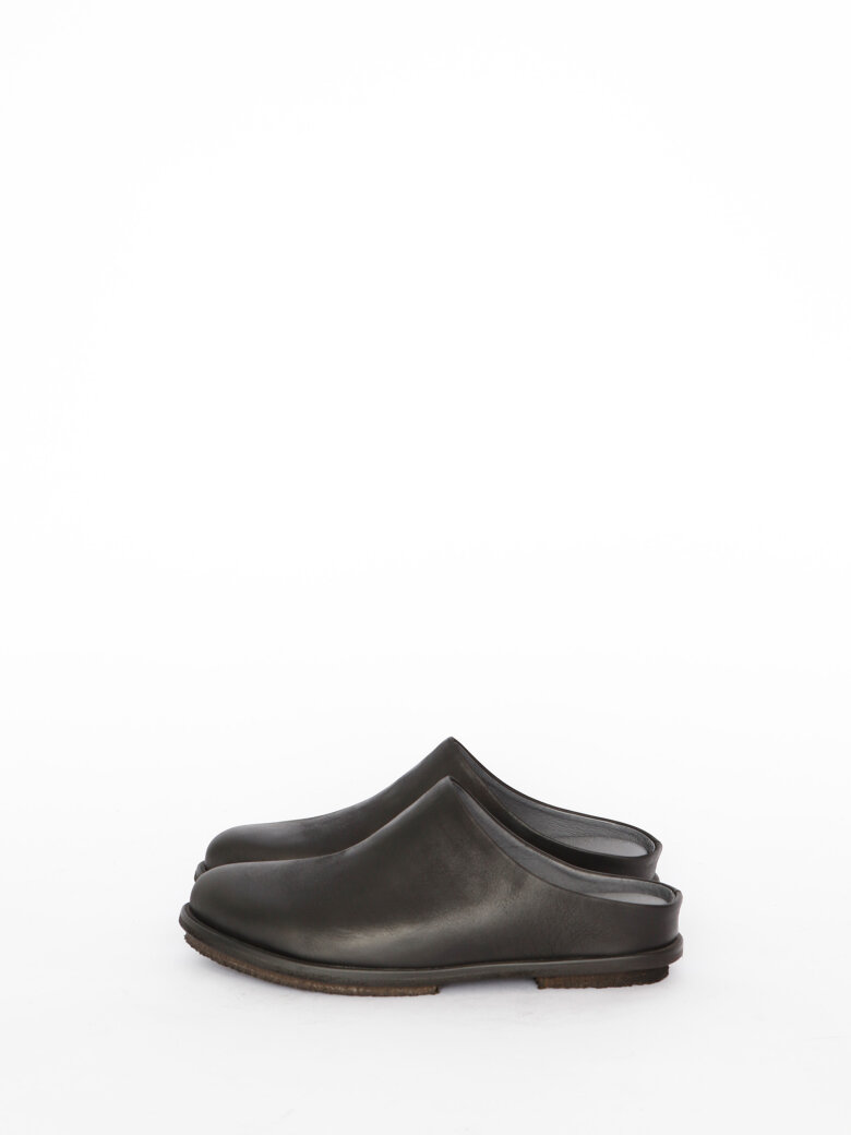 Lofina - Shoe without a heel cap