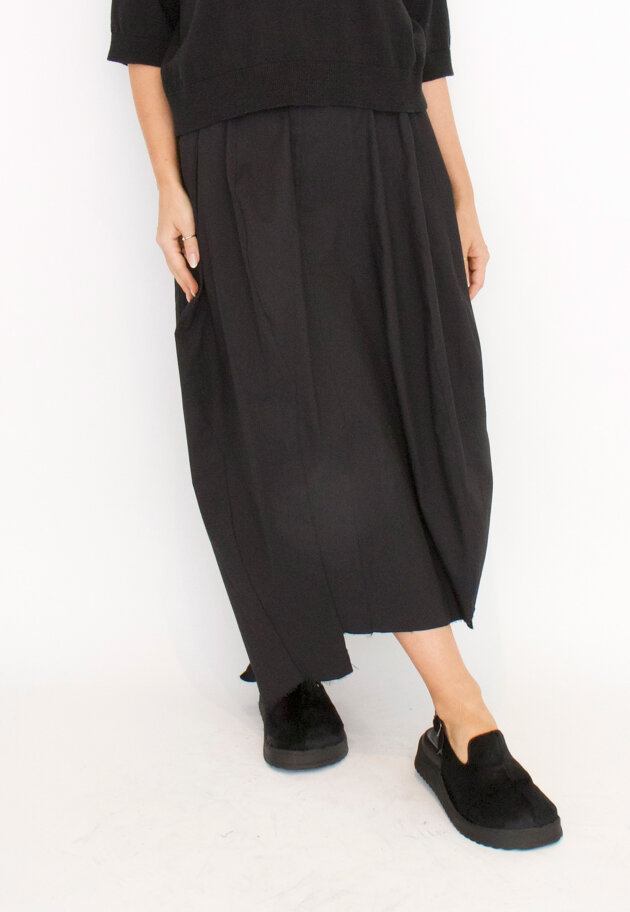 Sort Aarhus - Elegant maxi skirt 