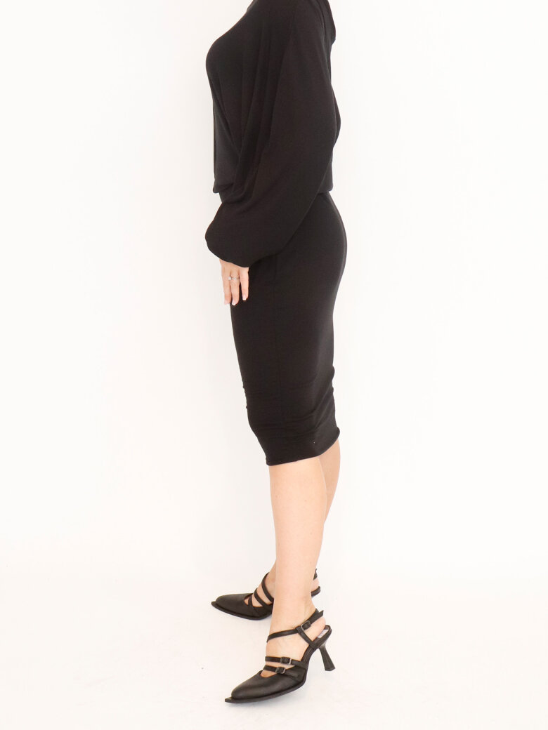 Sort Aarhus - Loosefit dress with fitted skirt 