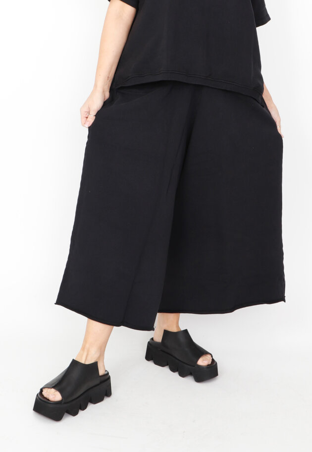 Sort Aarhus - ¾-length wide sweatpants