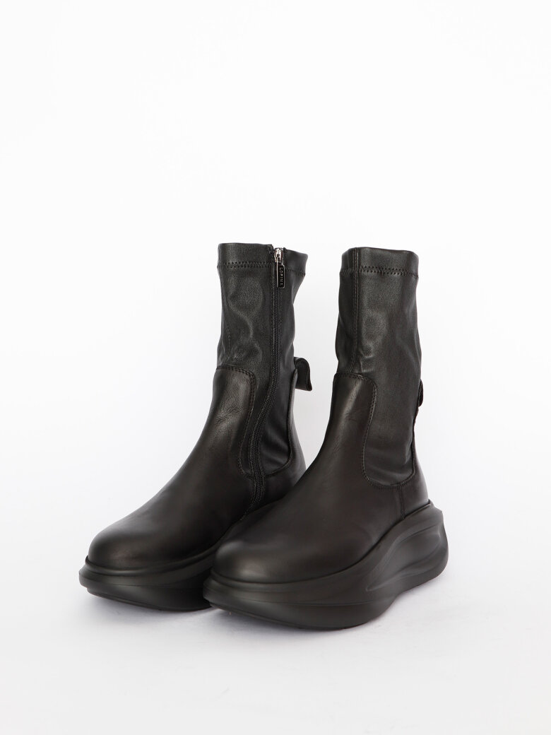 Lofina - Short boot with stretch leather