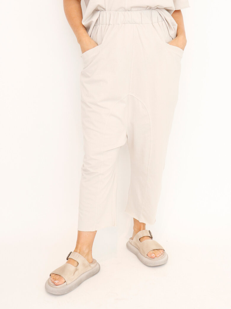 Sort Aarhus - 3/4-length baggy pants