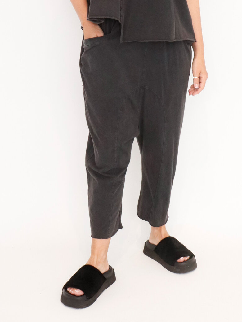 Sort Aarhus - 3/4-length baggy pants